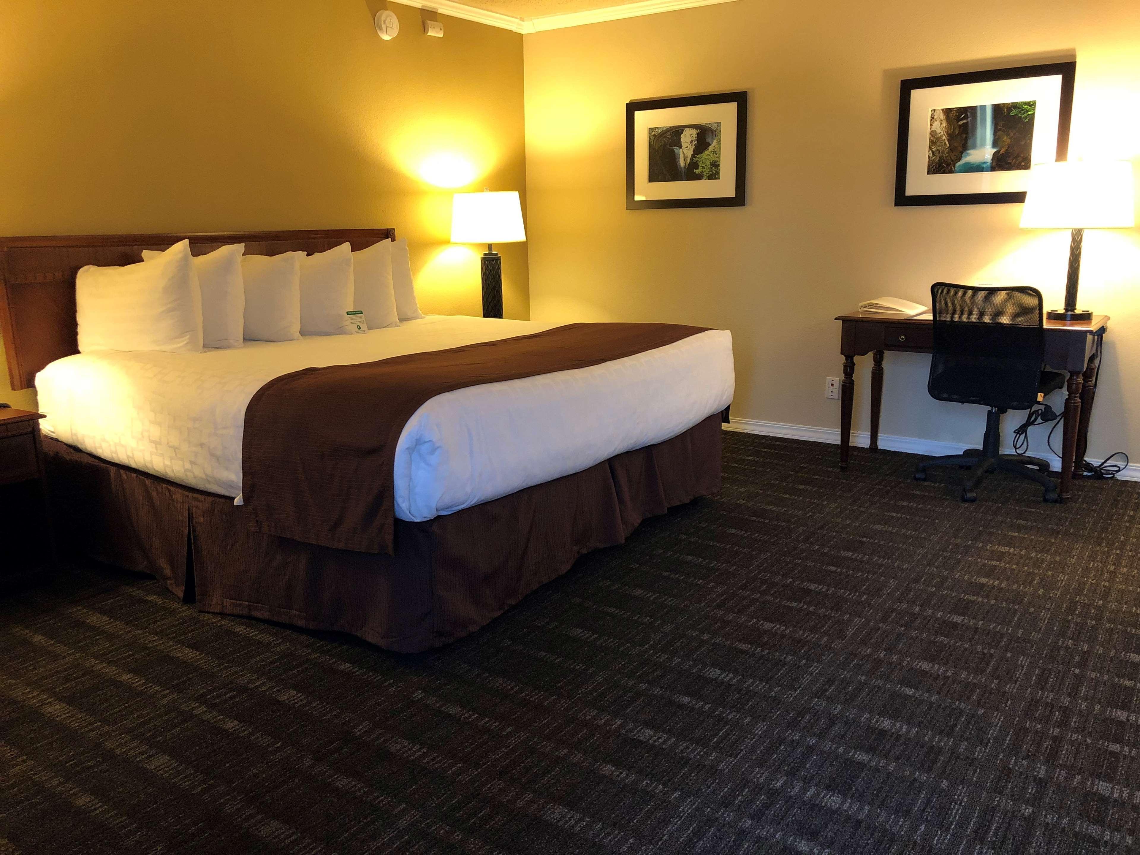 Best Western Lakewood- Historic Landmark Luaran gambar
