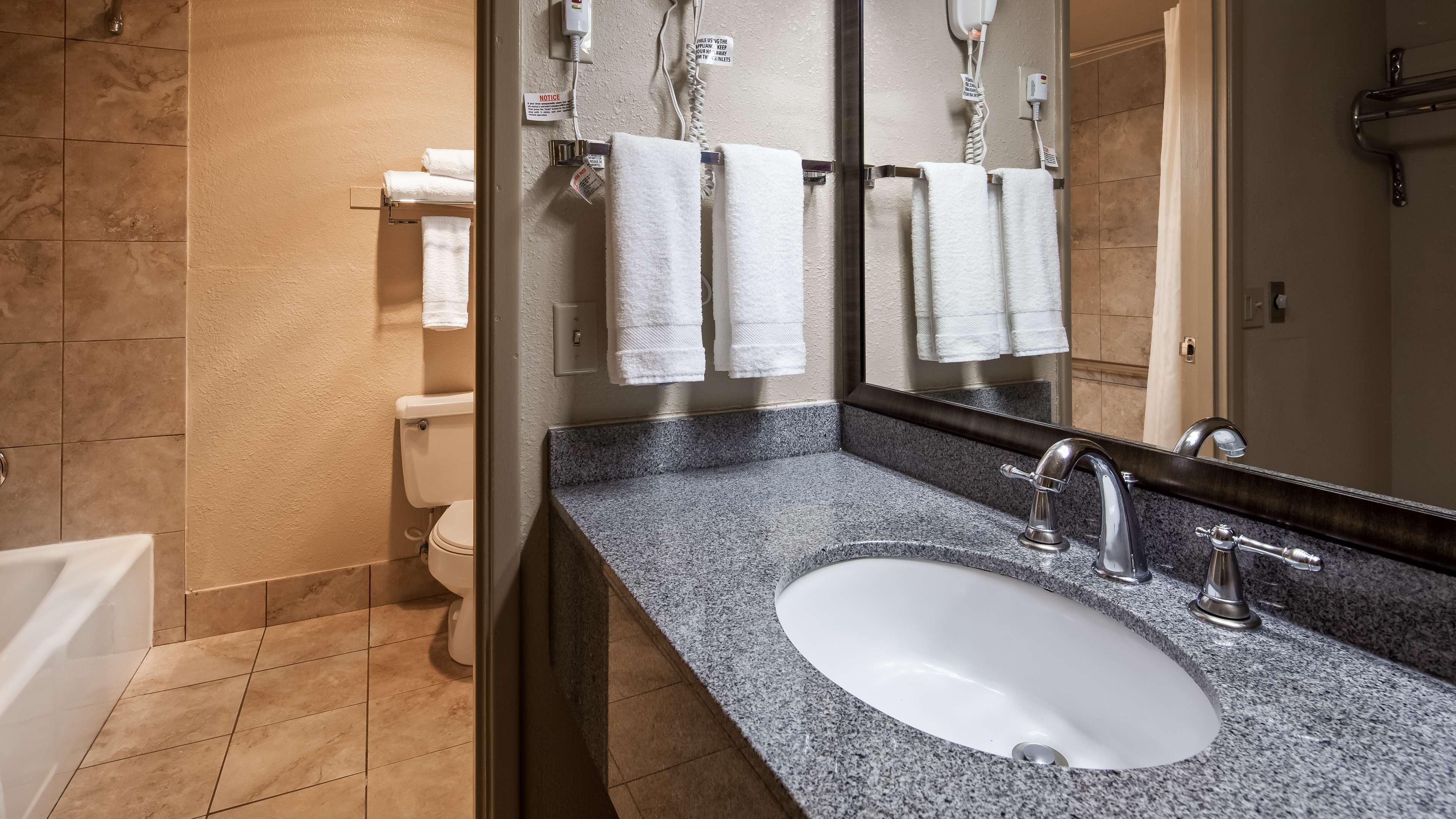 Best Western Lakewood- Historic Landmark Luaran gambar