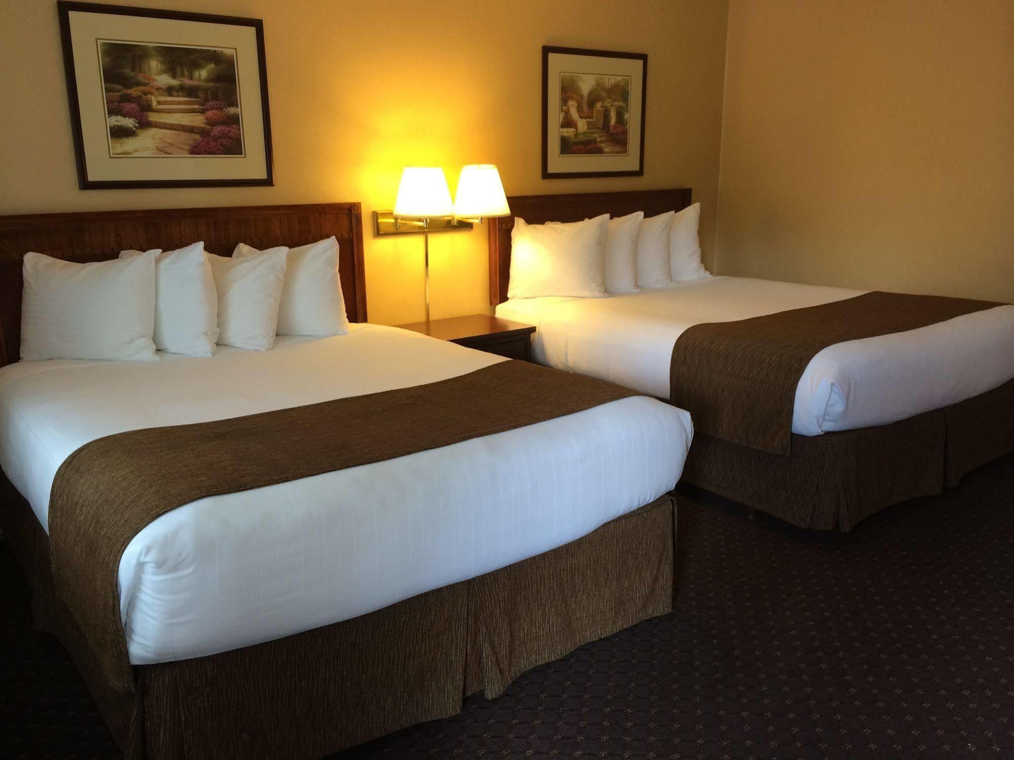 Best Western Lakewood- Historic Landmark Luaran gambar